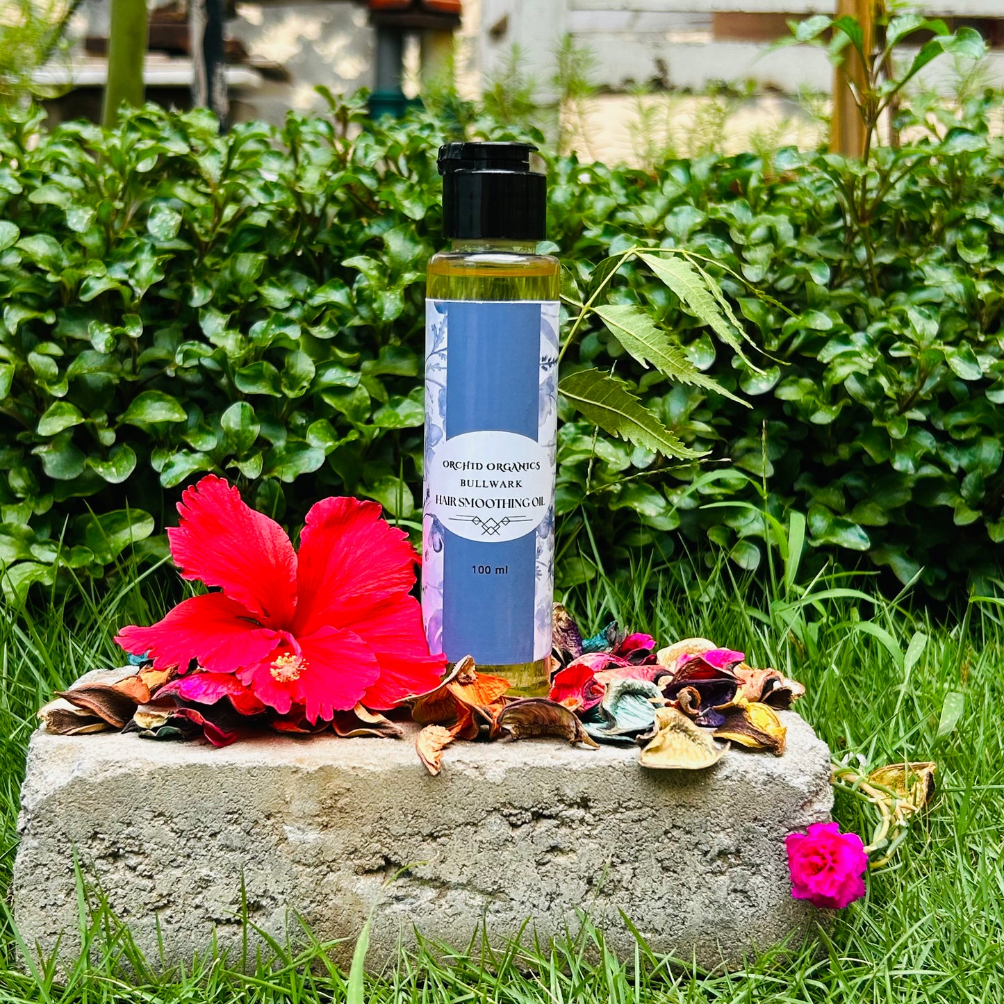 Hair-smoothing oil